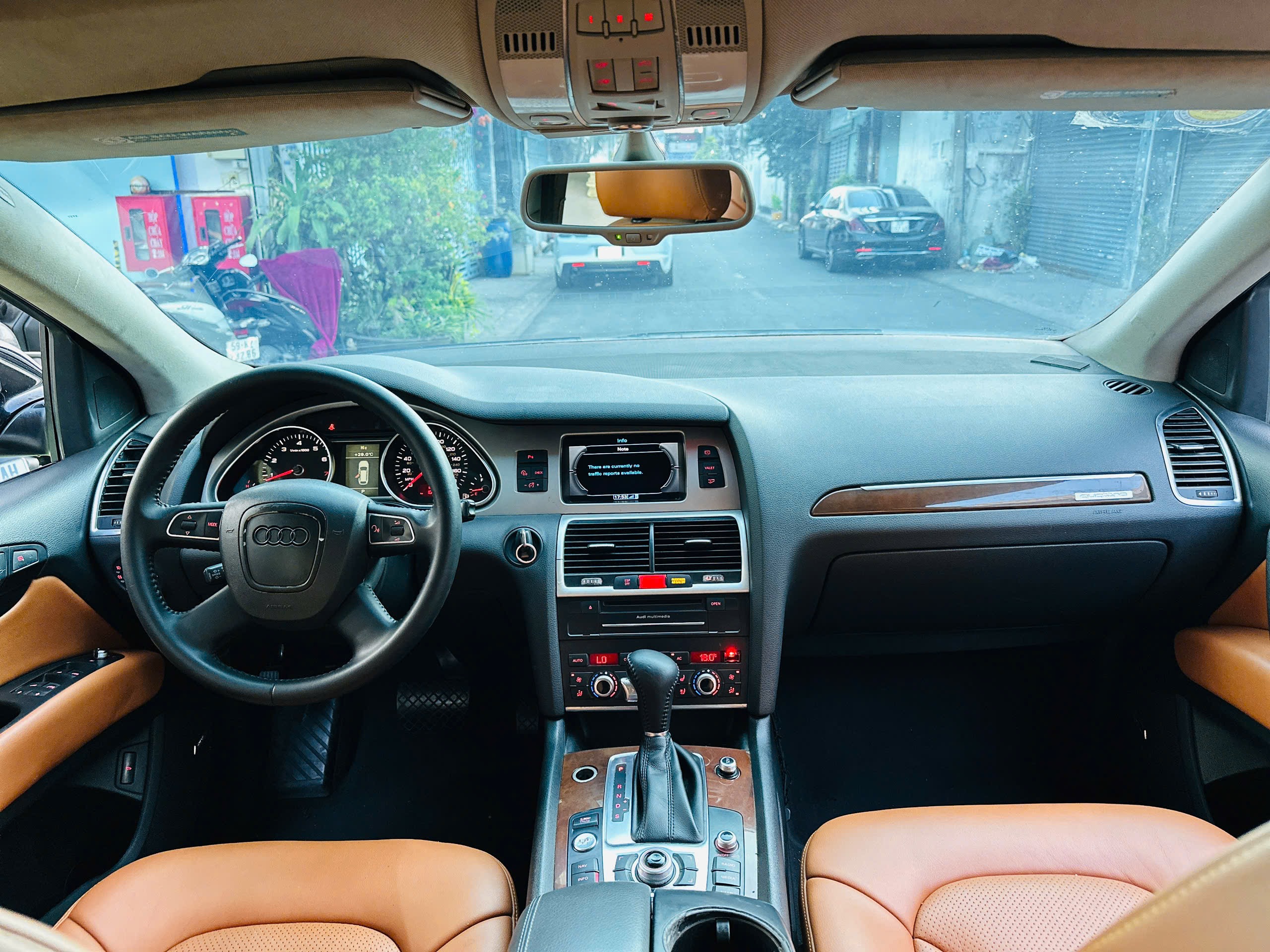 AUDI Q7 PRESTIGE S-LINE 2011 - Ảnh 4