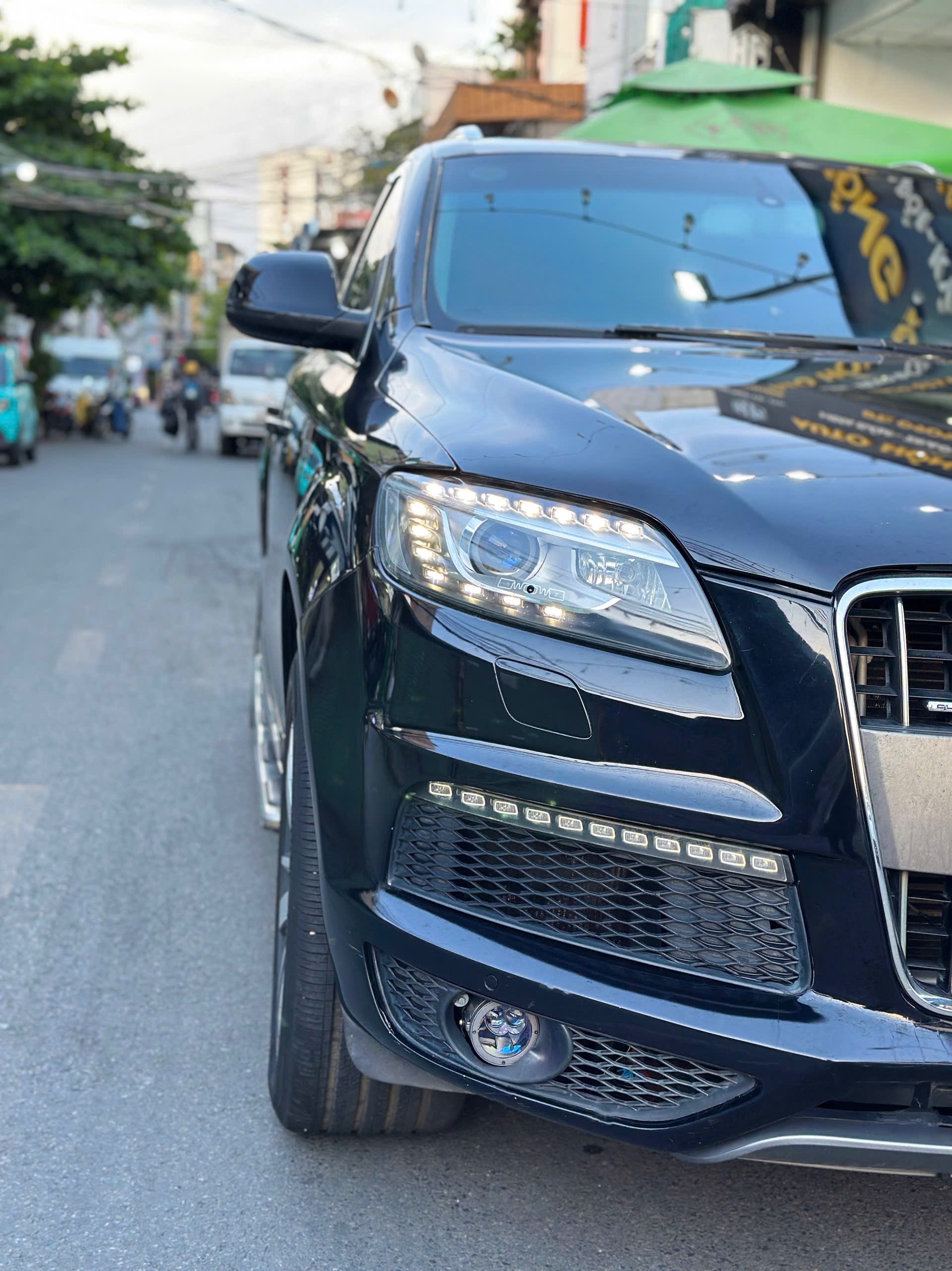 AUDI Q7 PRESTIGE S-LINE 2011 - Ảnh 7